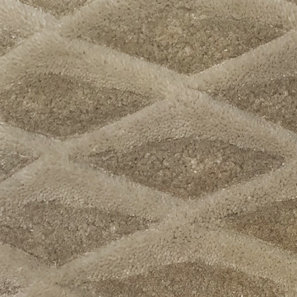 Shaded Diamond Halı